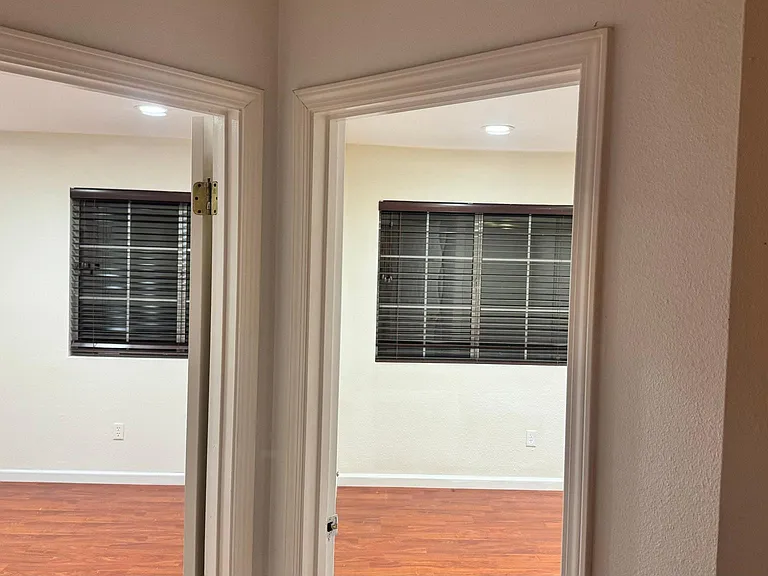 162 Millwater Ct — Photo 35
