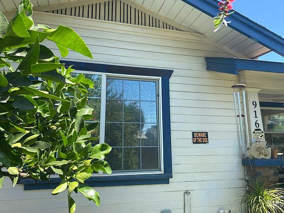 5th image of 916 33rd St