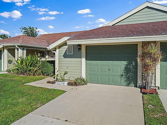 3rd image of 1532 SE Gurley Ct