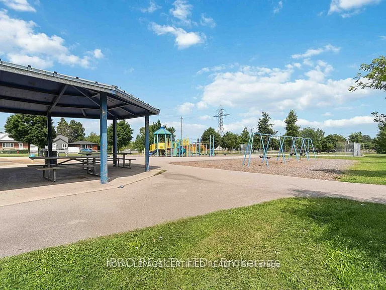 575 Woodward Ave #33 — Photo 35