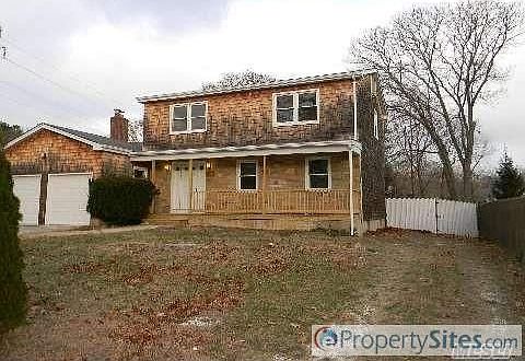 4th image of 16 Stonewood Ln