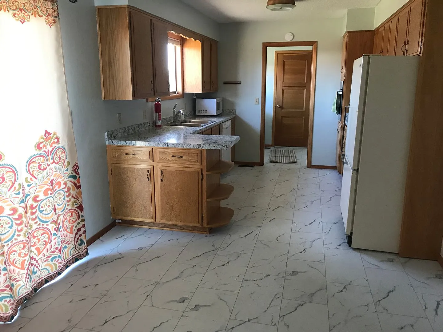 Home On Allen Street — Photo 3