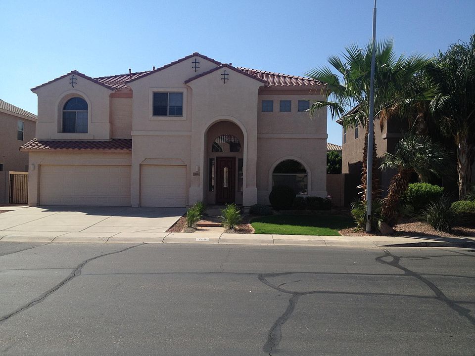 1st image of 769 W Carob Way
