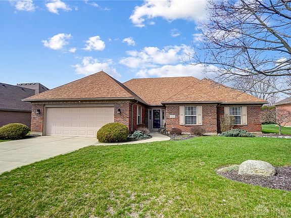 2nd image of 2820 Parkwood Dr