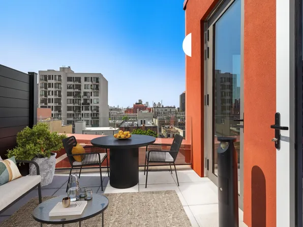 1975 Madison Avenue image 2 of 20