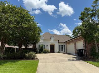 18135 Bellingrath Lakes Ave, Greenwell Springs, LA 70739