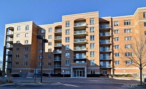 1st image of 6815 N Milwaukee Ave APT 408