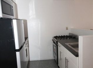 45 47th Ave #B, New York, NY 10036