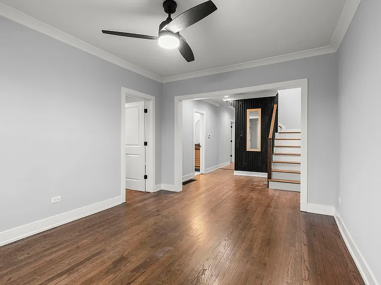5542 W 64th St — Photo 14