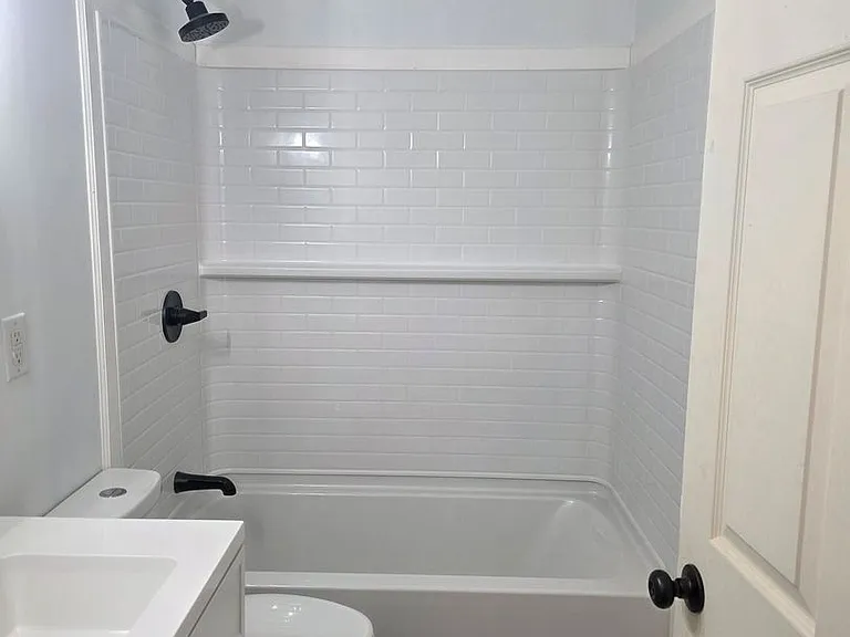 1505 Huey St — Photo 6
