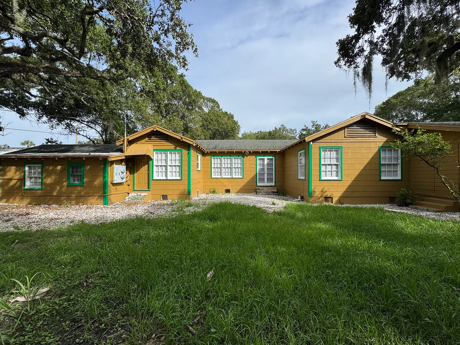 3 bed, 1151 sqft, $3,500 — Photo 1