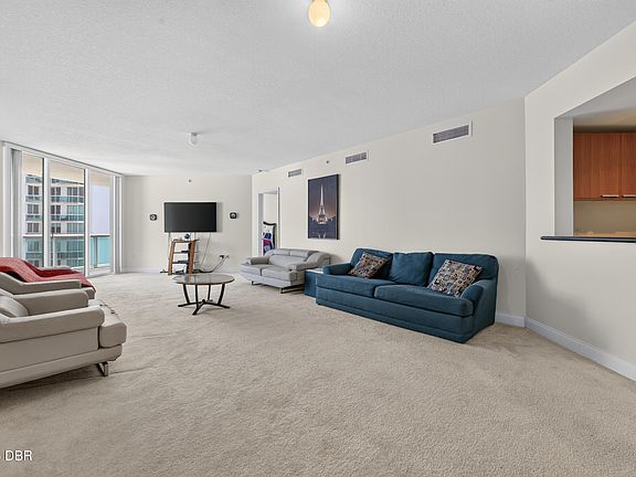 3rd image of 241 Riverside Dr Unit 907