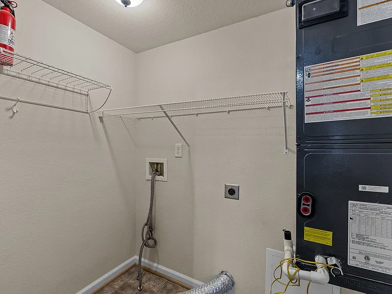 9518 3rd Bay St #112 — Photo 32