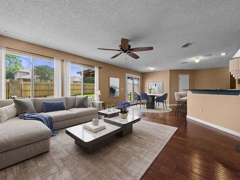 6700 Carisbrooke Ln — Photo 6