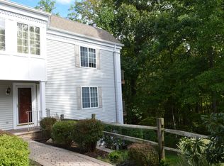 155 Riveredge Dr, Chatham, NJ 07928