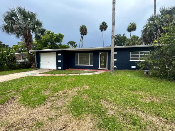 1148 Clearwater Rd, Daytona Beach, FL 32114
