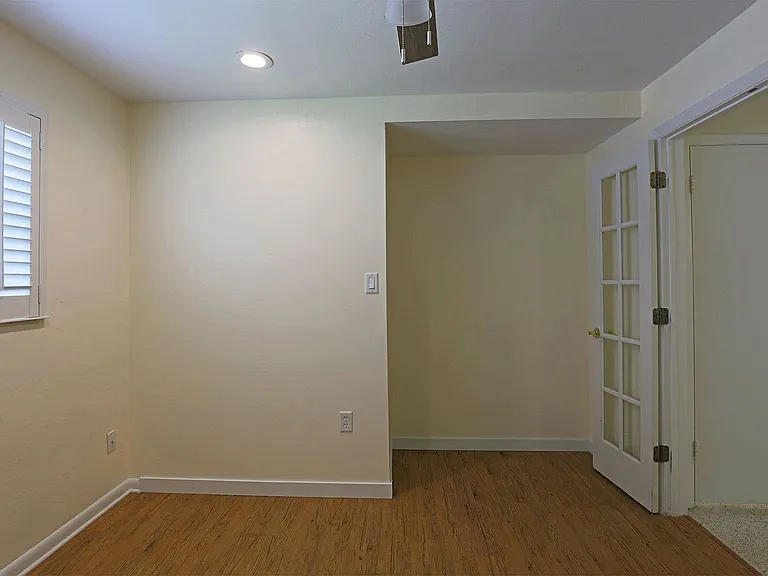 1353 Stadler Dr — Photo 22
