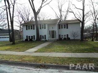 1212 W Wonderview Dr, Dunlap, IL 61525