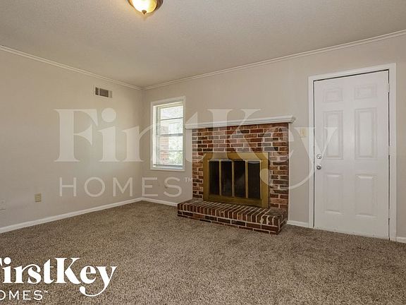 2nd image of 6156 Lacewood Cv