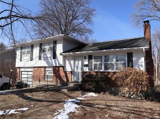 9108 W 80th St, Overland Park, KS 66204