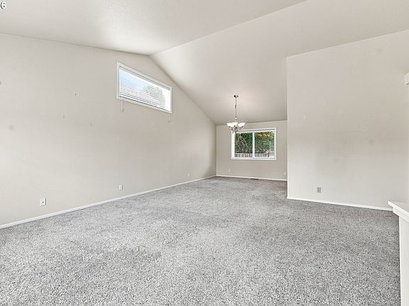 5th image of 25335 Trinity St