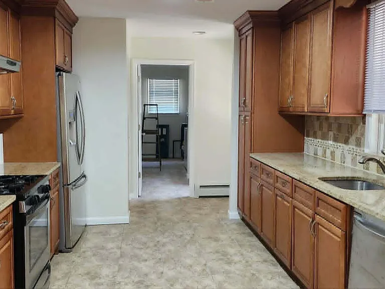 1560 County Road 539 — Photo 2