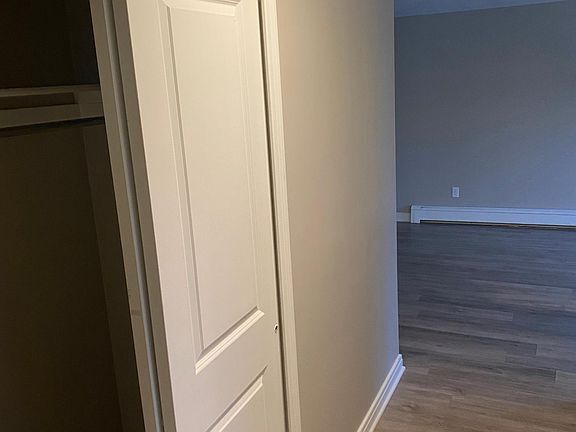 4th image of 47 Joseph Dr APT B