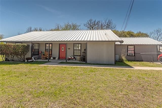 1st image of 504 E Granitecastle Dr
