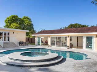 8125 SW 26th St, Miami, FL 33155