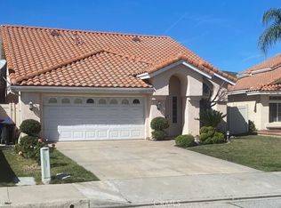 10910 Sunnyside Dr, Yucaipa, CA 92399