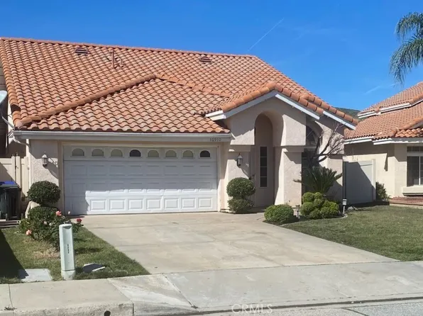 10910 Sunnyside Dr, Yucaipa, CA 92399