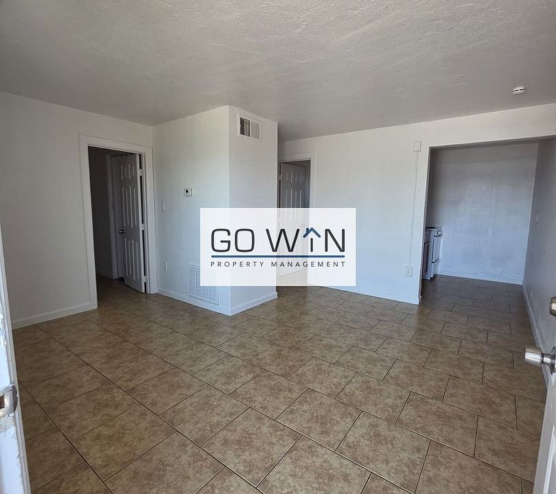 1st image of 2146 E Taylor St #11