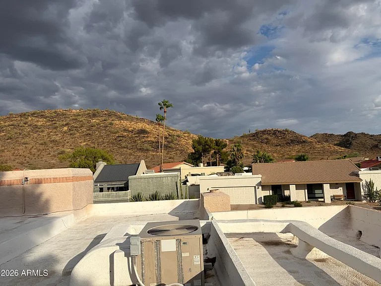 220 E Aster Dr — Photo 29