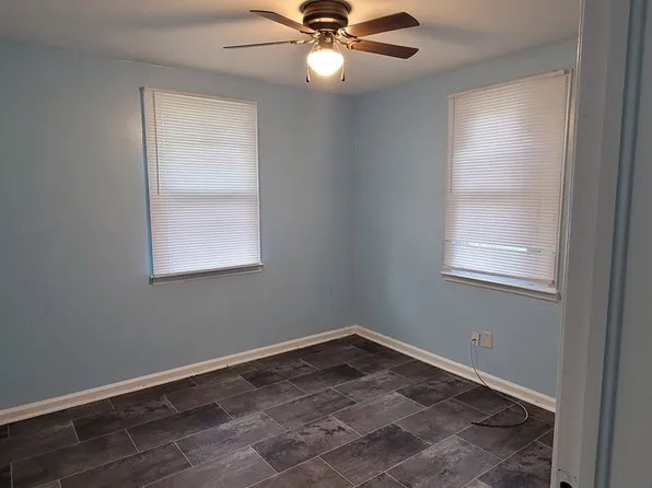 1131 Sharpes Ln, Augusta, GA 30901