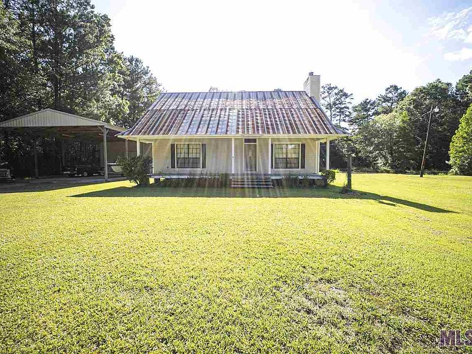 1st image of 33613 Nancy Dr