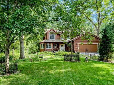 446 Roslyn Rd, Dundee, IL, 60118