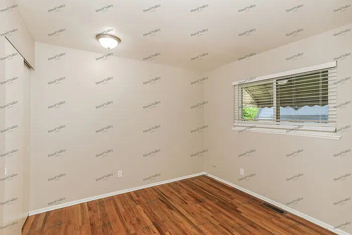 4321 Delhi Rd — Photo 8