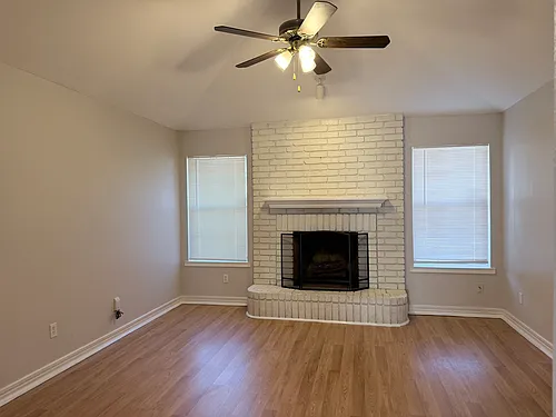 918 Gwinnett Cir Photo 1
