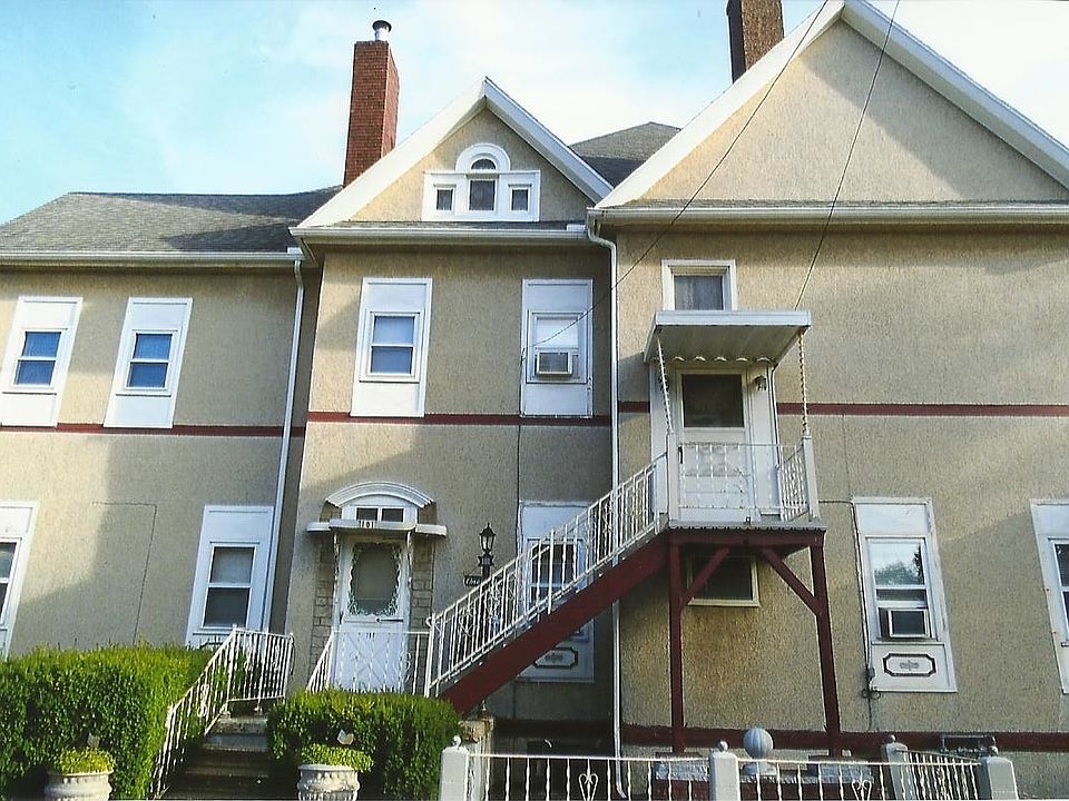 1st image of 501 N Bloomington St #3