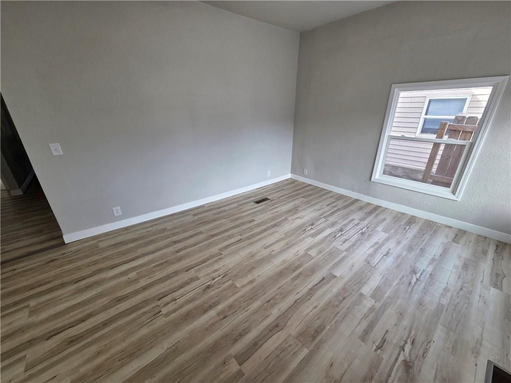 Apartment in Saint Joseph - View 3