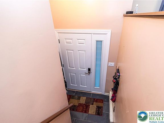 5th image of 2152 Amlisa Rd