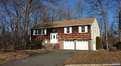 1st image of 31 Nugent Pl