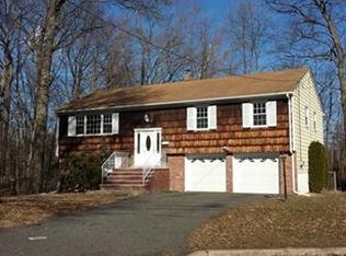 31 Nugent Pl, Westwood, NJ 07675