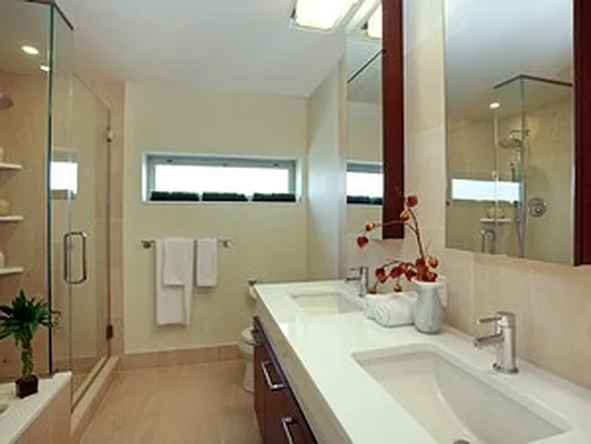 Sold by Corcoran | media 15