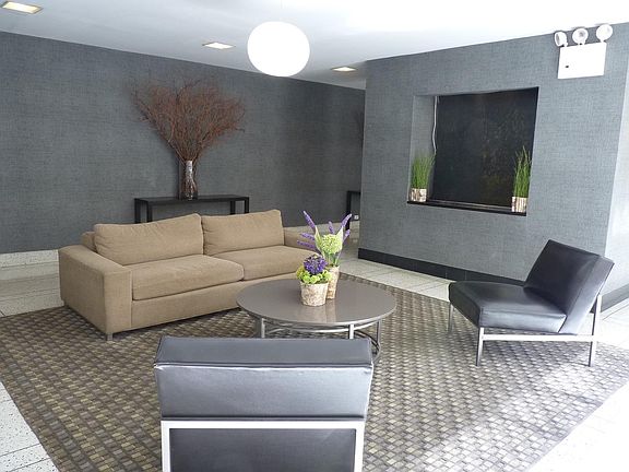 2nd image of 3731 73rd St APT 3U