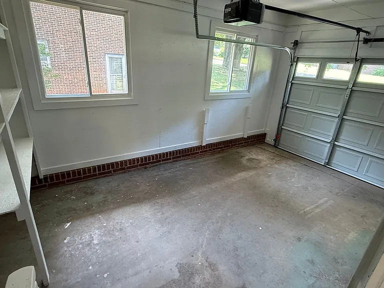 4 Poinsetta Dr NE — Photo 16