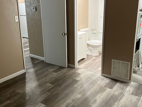 3rd image of 9640 Diamond Dr APT A3