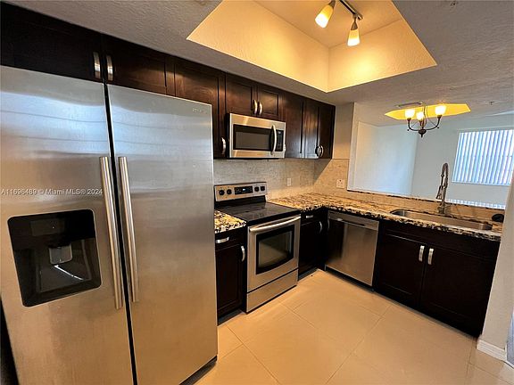 5th image of 771 SW 148th Ave APT 1314