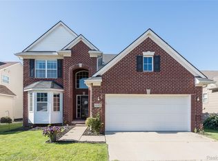 4149 Pepper Tree Ln, Howell, MI 48843