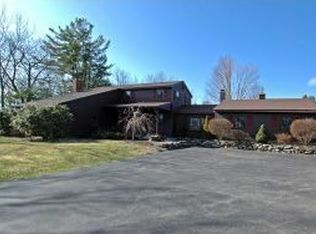 76 English Range Rd, Derry, NH 03038
